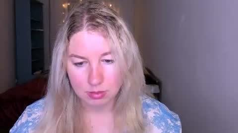 Snapshot of nancysanders chatting on 07.06.26 Nancy online show from 07.06.26