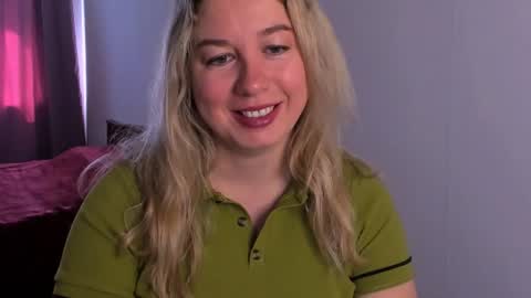 Snapshot of nancysanders chatting on 07.19.26 Nancy online show from 07.19.26