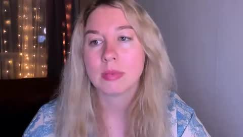 Snapshot of nancysanders chatting on 07.21.26 Nancy online show from 07.21.26