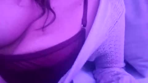 Snapshot of nancyybonita chatting on 12.04.24 nancyybonita online show from 12.04.24