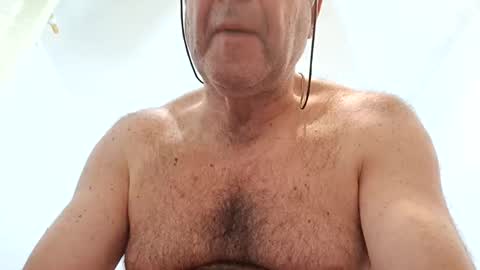 nando152251731 online show from 11.03.25