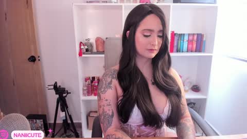 Snapshot of naniicute chatting on 12.24.24 ELLA online show from 12.24.24