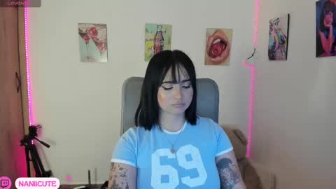 Snapshot of naniicute chatting on 02.19.25 ELLA online show from 02.19.25