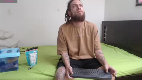 Snapshot of nanna_and_balder2 chatting on 01.23.25 nanna_and_balder2 online show from 01.23.25