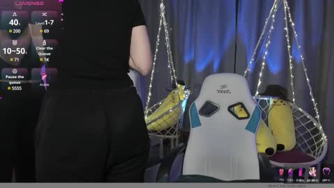 NansyCharm online show from 12.09.24