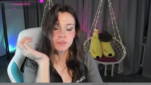 NansyCharm online show from 01.10.25