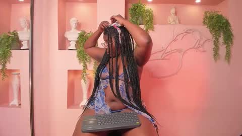 nanymoreno online show from 10.11.25