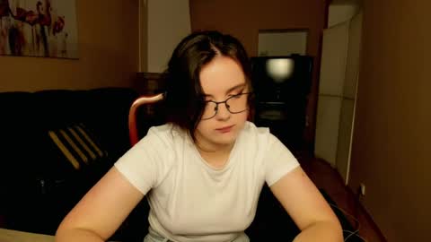 Snapshot of naomi_di chatting on 07.02.26 naomi_di online show from 07.02.26