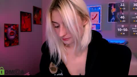 Snapshot of naomi_pratt chatting on 01.15.26 Naomi online show from 01.15.26