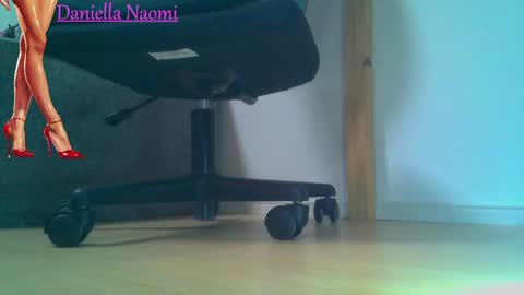 Daniella Naomi online show from 02.11.25
