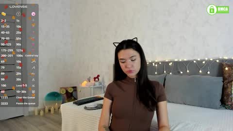 Naomi online show from 11.06.25