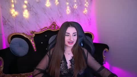 naomibaae online show from 01.16.26