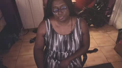 Naomi online show from 04.12.26