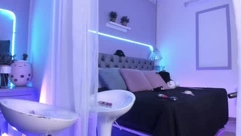 Snapshot of naomii_soto chatting on 02.17.25 Naomi online show from 02.17.25