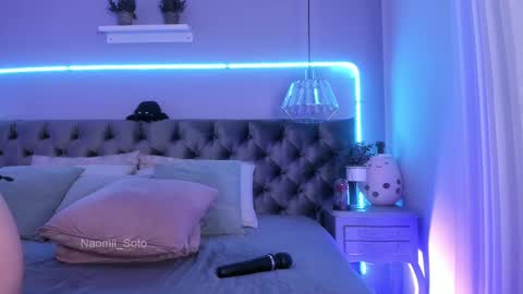 Snapshot of naomii_soto chatting on 02.24.25 Naomi online show from 02.24.25