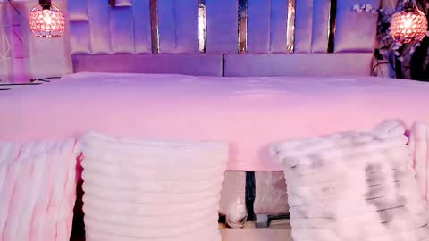     online show from 03.06.26