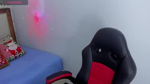 Naomi  online show from 12.02.24