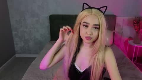 Naomi online show from 02.07.26