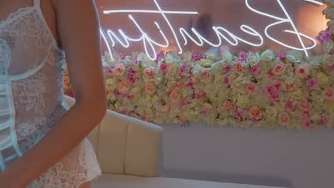 Naomi online show from 01.22.25