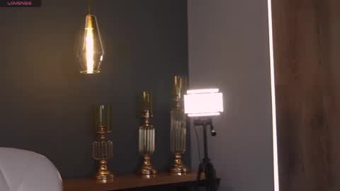 Naomi online show from 04.12.26