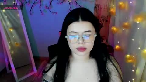 Snapshot of naomivibes chatting on 08.03.26 Naomi online show from 08.03.26