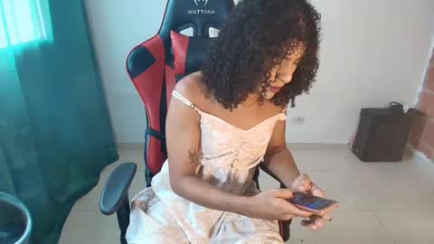 naomiwildburn online show from 10.18.25