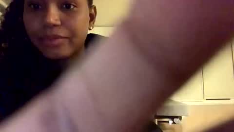 naomiysuvikingo online show from 03.21.26