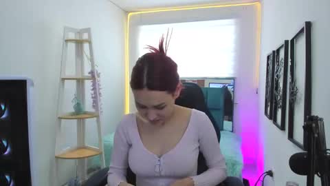 naomy online show from 10.25.25