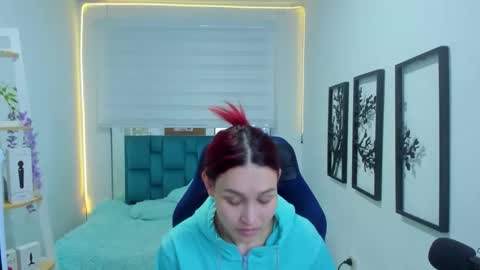 naomy online show from 11.26.25