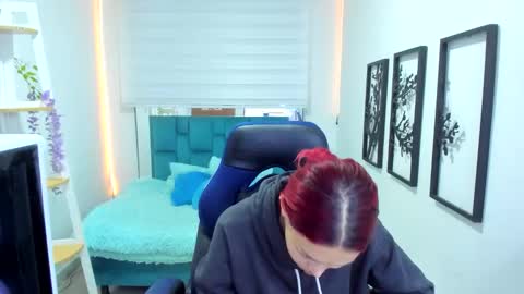 naomy_sex_69 online show from 12.01.25