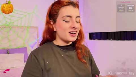 Naomy  online show from 11.02.25