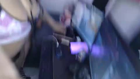 naomylux1 online show from 03.22.26