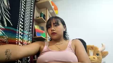 naomylux1 online show from 06.25.26