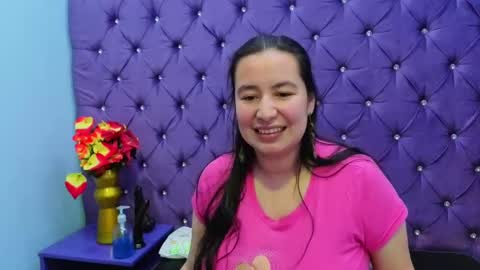 Snapshot of naomyprinces_ chatting on 10.06.25 Bulma Heidi online show from 10.06.25