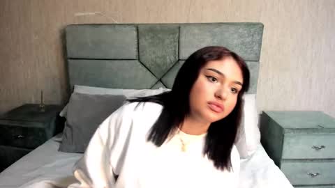 Naomy online show from 02.13.26