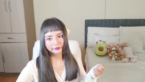 Snapshot of naree_masaki chatting on 01.26.25 Naree online show from 01.26.25