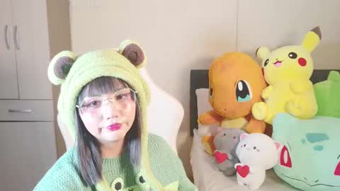 Snapshot of naree_masaki chatting on 09.17.25 Naree online show from 09.17.25