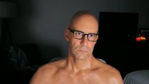 Snapshot of narniaslan chatting on 11.16.25 narniaslan online show from 11.16.25