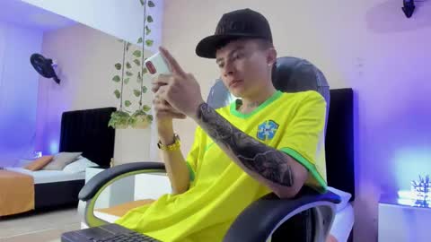 Nascary Fox online show from 11.16.25