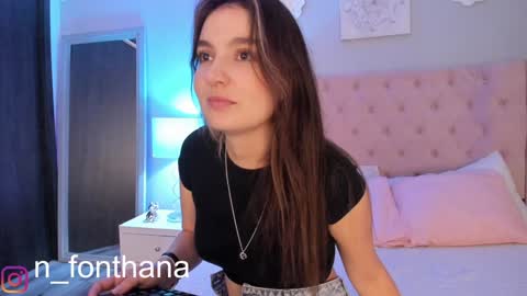 Nashly Fontana online show from 01.14.25