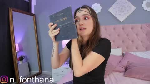 Nashly Fontana online show from 10.03.25