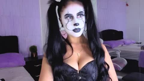 Snapshot of nastasha_nasty1 chatting on 10.31.25 Maira online show from 10.31.25