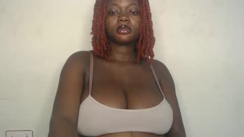 Snapshot of nastie_amanda chatting on 10.13.25 Amanda online show from 10.13.25