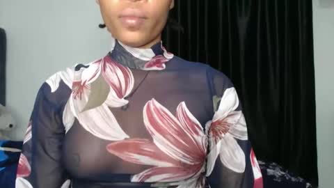 Snapshot of nastie_cumlover chatting on 12.16.25 bella online show from 12.16.25