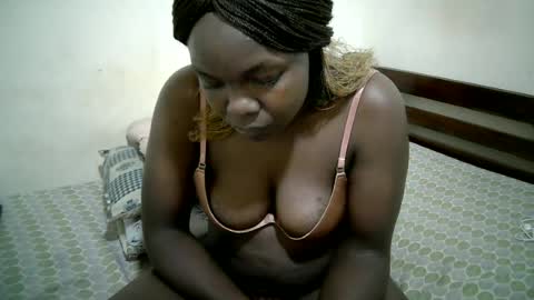 Snapshot of nasty_doll2 chatting on 06.12.26 bree online show from 06.12.26