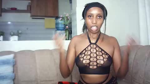 margaret marggie online show from 04.03.26