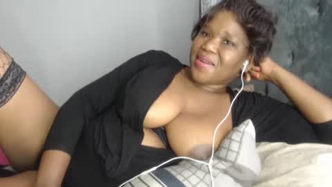 Kim online show from 11.22.25