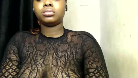 Snapshot of nastydoll9 chatting on 10.10.25 nastydoll9 online show from 10.10.25