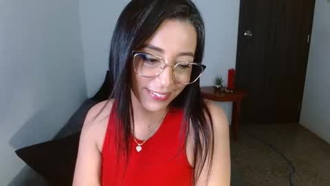 Snapshot of nat4youlove chatting on 02.23.25 nathalia online show from 02.23.25