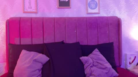 Natacha black online show from 02.05.26